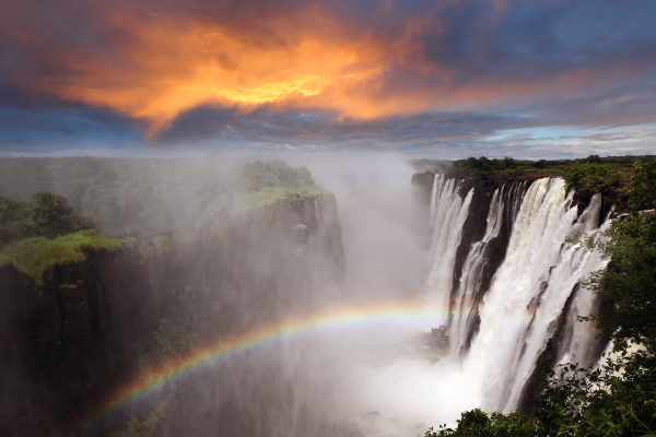 Victoria Falls, Chobe & Okavango Delta Tour - Accommodated